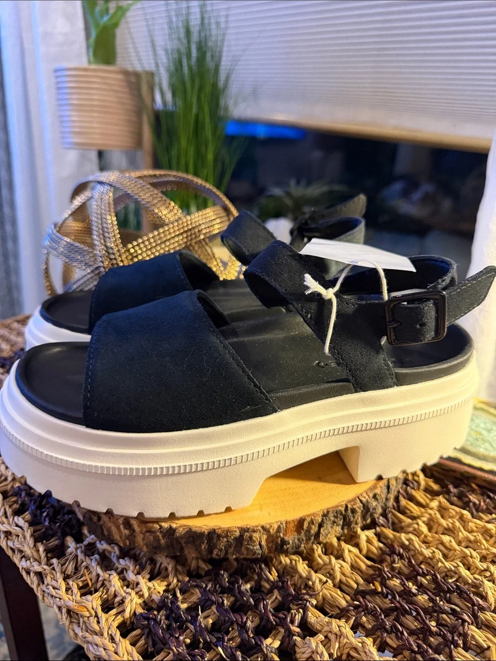 Converse Run Star Platform Leather Sandals Black NWT A20645C